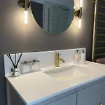 Apartman Period Two-bed House, Next To River And *